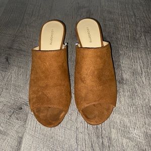 Rust color mule heel shoes